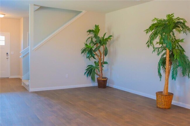 Building Photo - 14015 Macquarie Dr