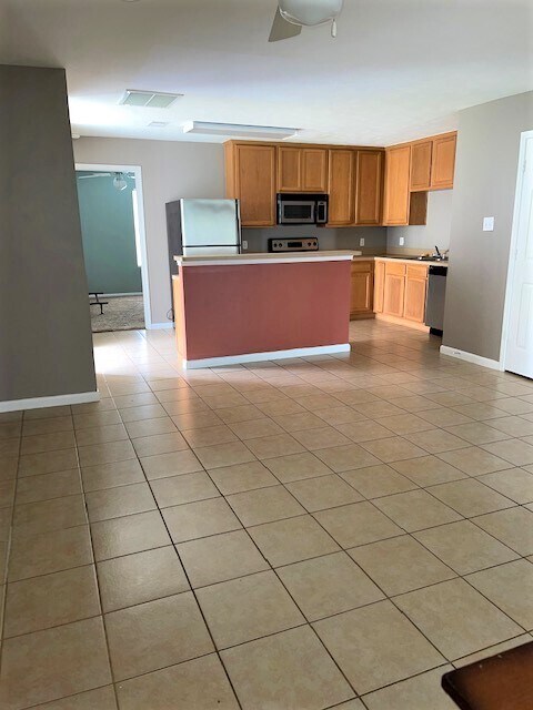 Primary Photo - 23255 Richards Rd