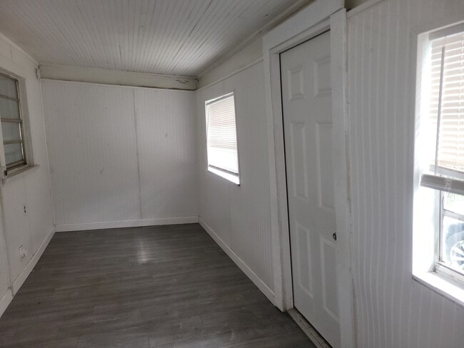 Building Photo - 1215 Historic Goldsboro Blvd