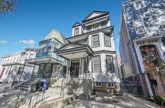 Building Photo - 24 Belmont Ave