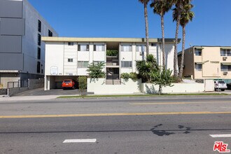 Building Photo - 275 Lucas Ave