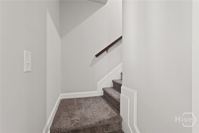 Building Photo - 504 Potter Stone Square