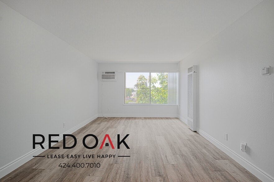 Building Photo - 5107 Passons Blvd