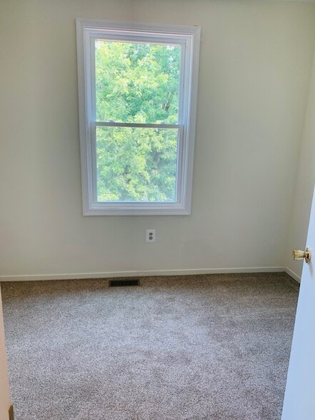 Bedroom #3 - 7513 Braemar Ct
