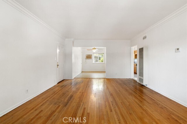 Building Photo - 5851 Woodman Ave
