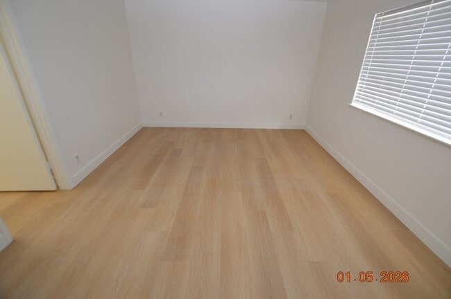 Building Photo - 1925 Ann Greta Dr