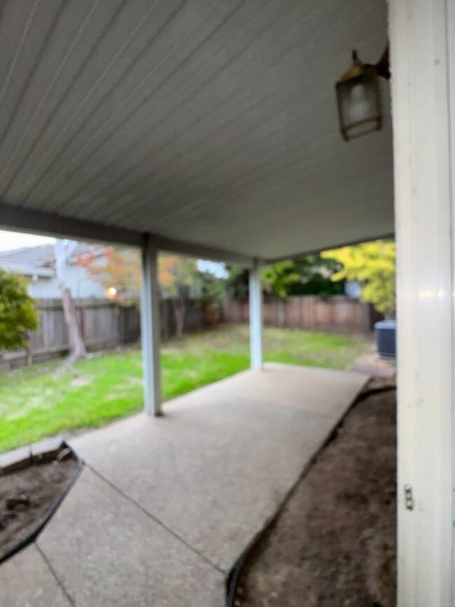 Building Photo - Ready For YOU!