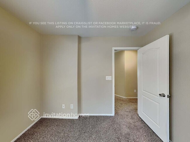 Building Photo - 157 Almond Ridge Pl