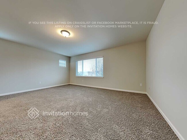 Building Photo - 3727 Santis Loop SE