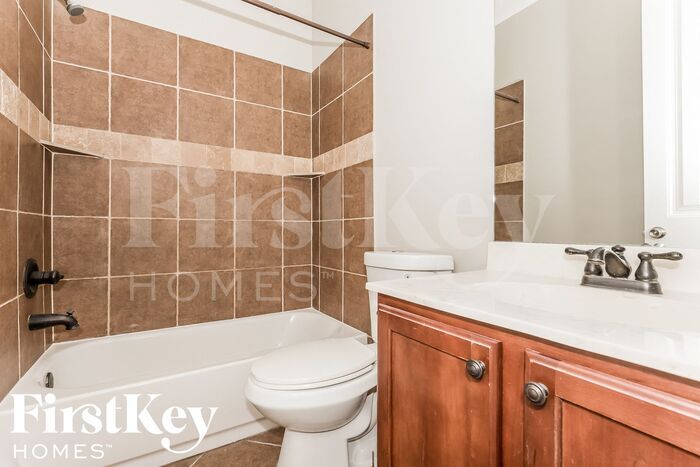 Building Photo - 4861 Stirrup Dr