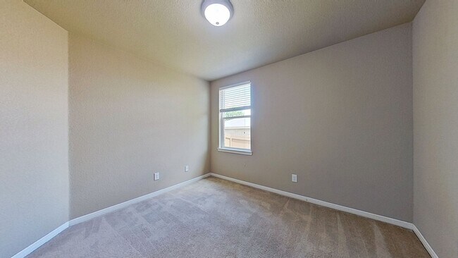 Building Photo - NO JUNE RENT + $1,395 RENT DUPLEX IN HARKER HEIGHTS!