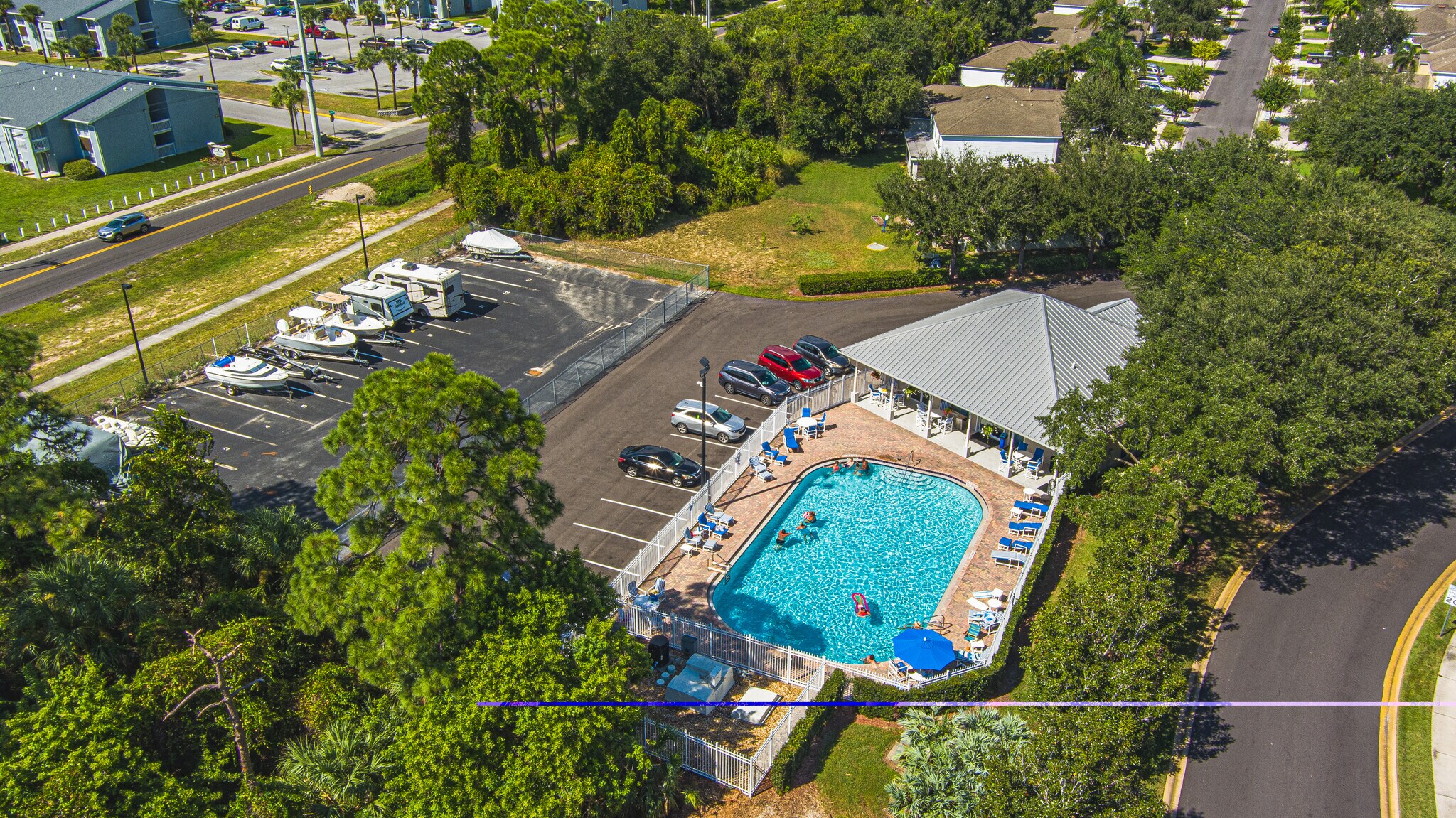 Community Pool - 537 Mason Dr
