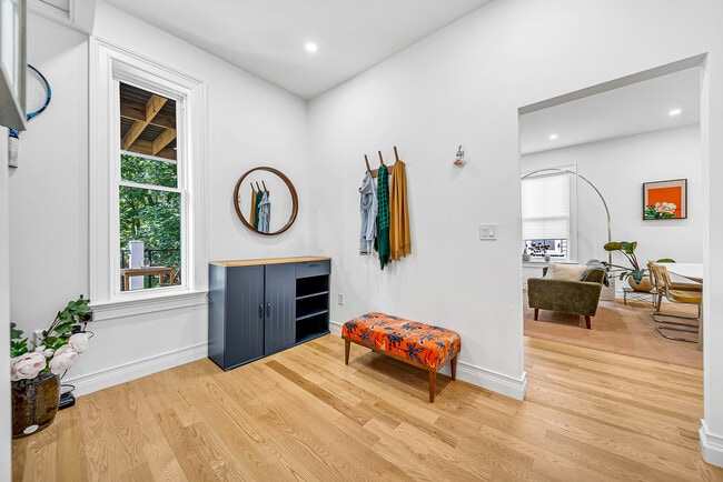 Building Photo - 57 Grampian Way