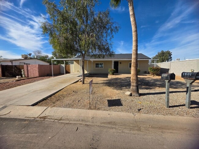 Building Photo - 1502 N 180th Dr