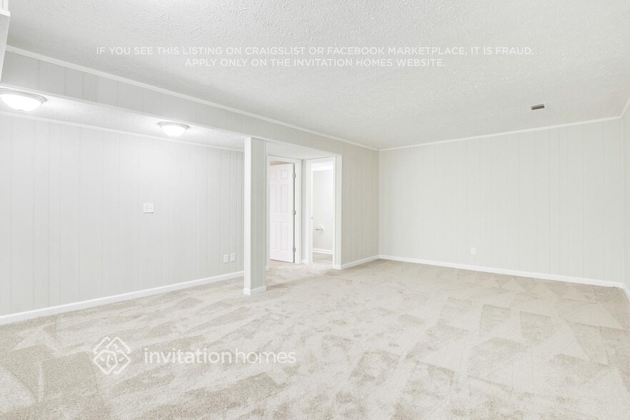 Building Photo - 830 Sunset Ct NW