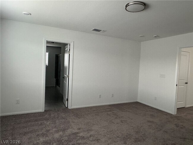 Building Photo - 5958 Night Hawk Hill St