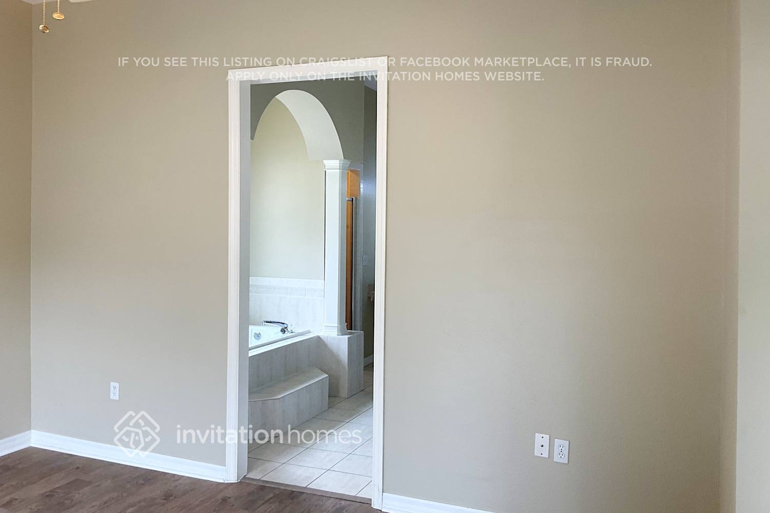 Building Photo - 2279 Couples Dr