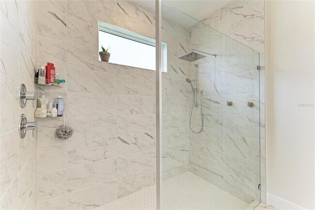 Building Photo - 4605 Sweet Retreat Run