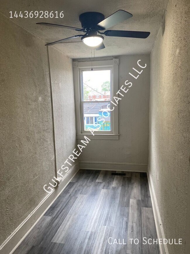 Building Photo - 5321 Denmore Ave