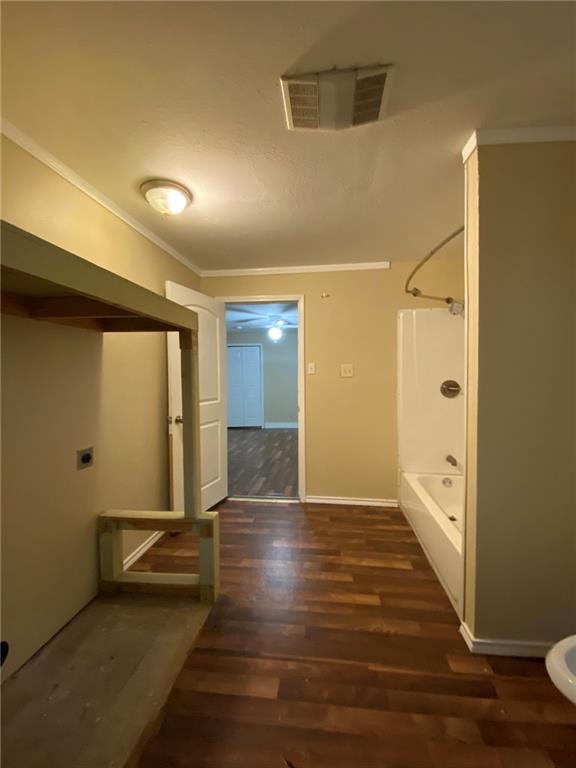 Building Photo - 403 Pedernales St