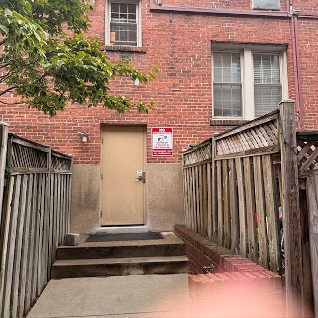 Building Photo - 3022 Wisconsin Ave NW