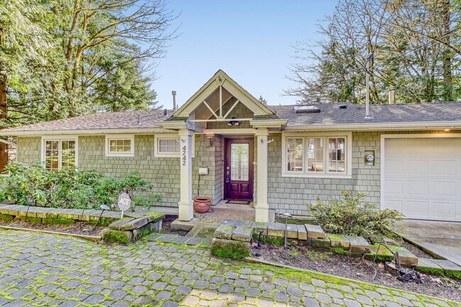 Building Photo - Updated Mid-Century 4BR / 2.5BA Daylight Ranch w/ Panoramic Views, Double Decks, A/C + 2-Car Garage