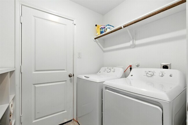 Building Photo - 244 Rd 5506