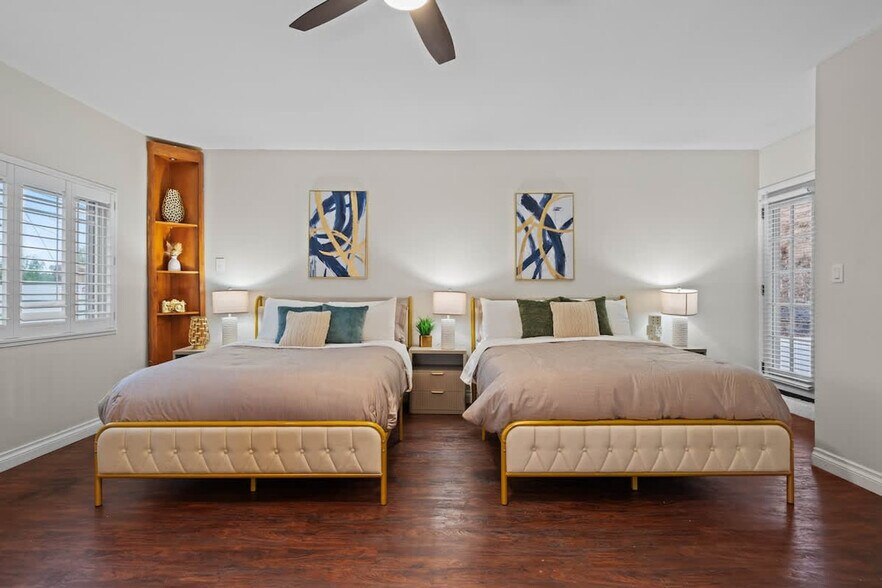 Building Photo - 10150 Sierra Madre Rd