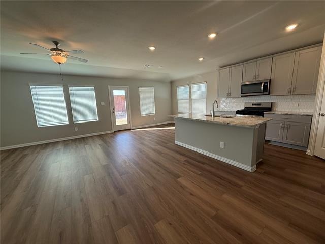 Building Photo - 2624 Grand Cyn St