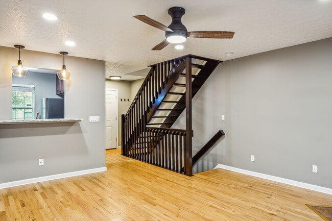 Building Photo - 1710 Messner Dr