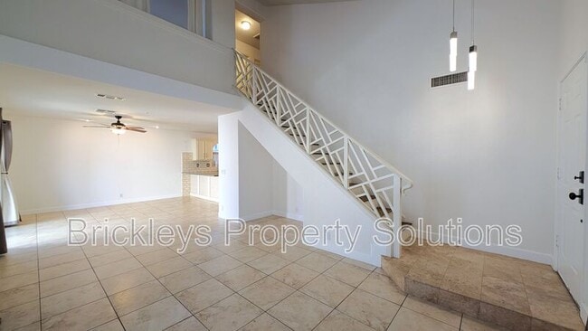 Building Photo - 15550 N Frank Lloyd Wright Blvd