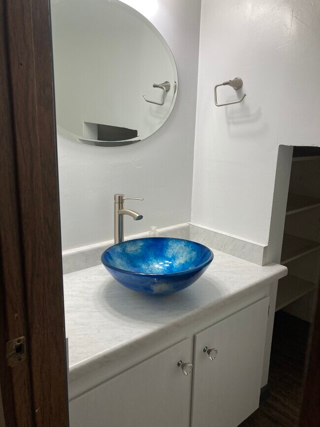 Downstairs half bathroom - 3898 Rohnerville Rd