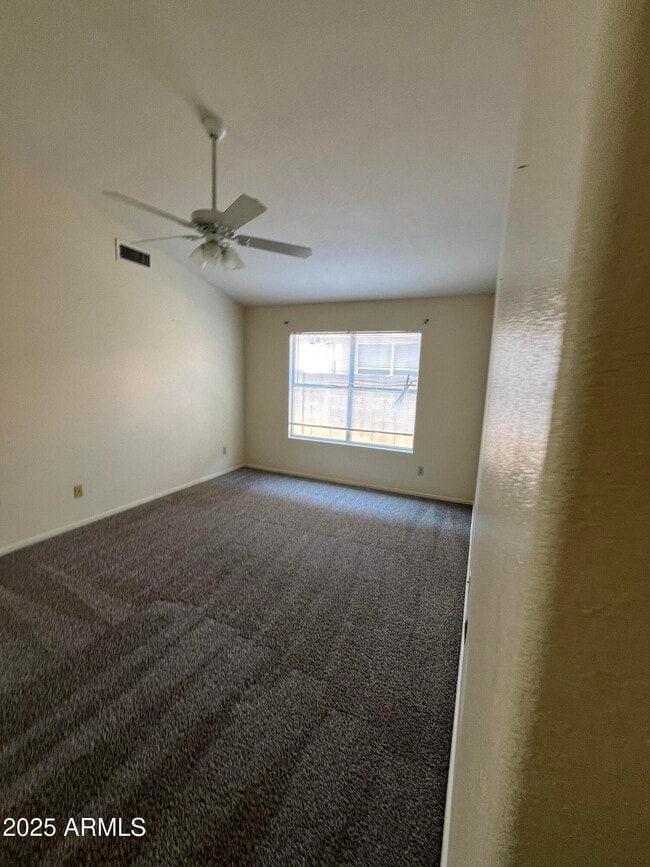 Building Photo - 4509 E South Fork Dr