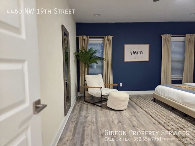 Building Photo - 4460 NW 19th St