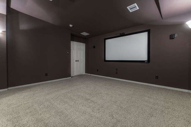 Building Photo - 14430 Daly Dr
