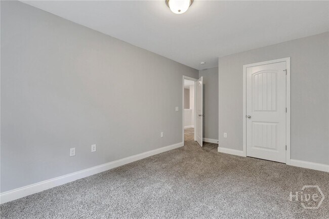 Building Photo - 43 Mossy Oak Cove