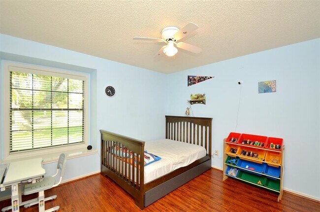 Building Photo - 3307 Long Hollow Ct