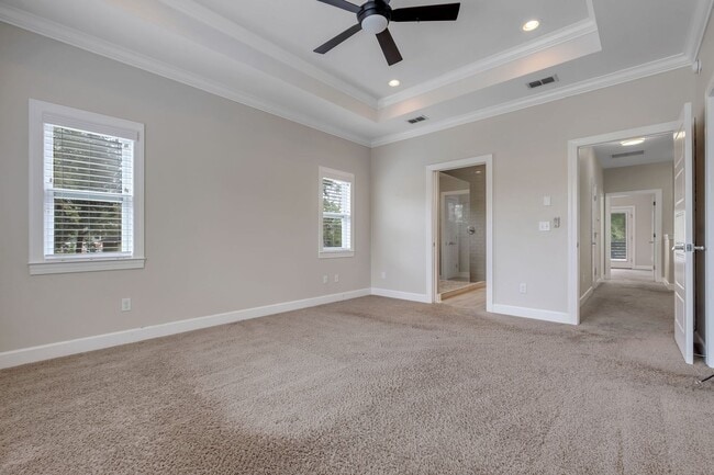 Building Photo - Midtown Tallahassee Townhome