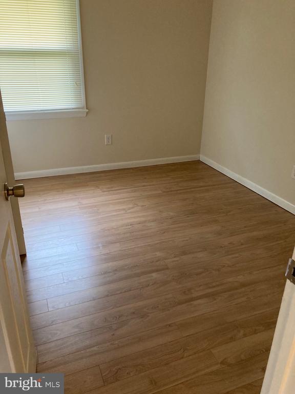 Building Photo - 13910 Countryside Dr