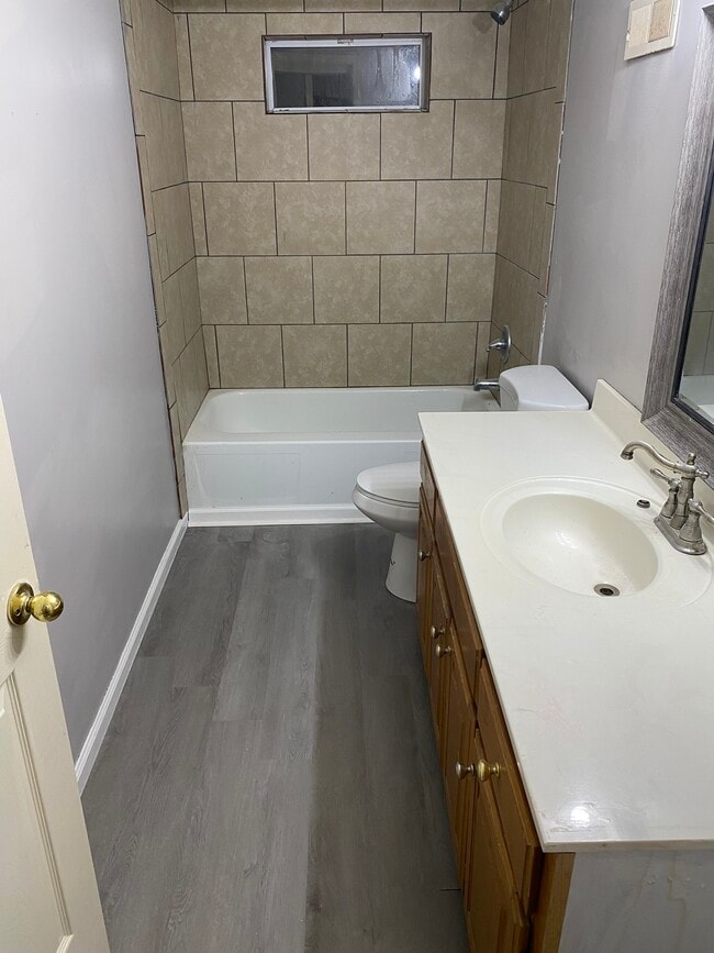 Bathroom - 7108 Cobb Cir