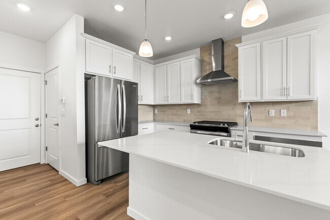 Building Photo - 1508 Higgins Crk Dr
