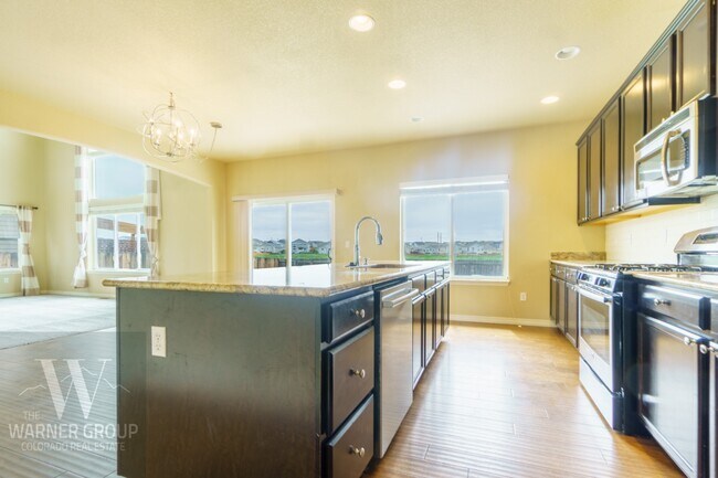 Building Photo - 10652 Abrams Dr