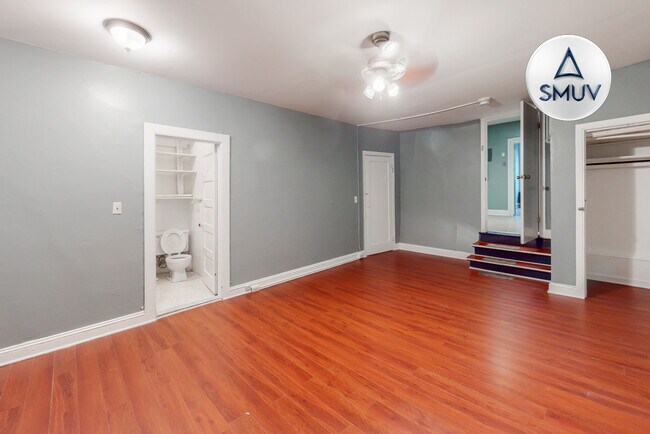 Building Photo - 929 North Calvert-2F