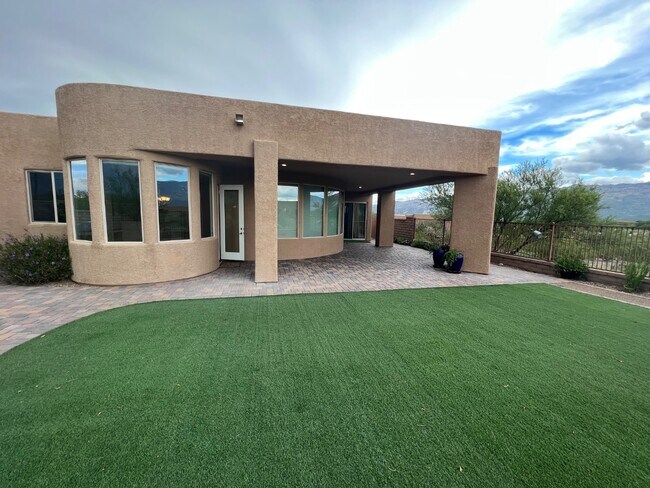 Building Photo - 14466 E Flamingo Cres Pl