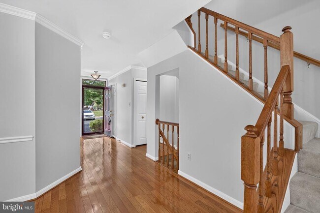 Building Photo - 7259 Worsley Way