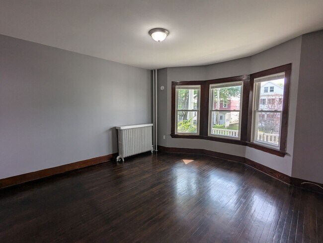 Building Photo - 69 Winthrop Ave