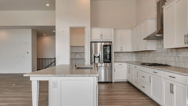 Building Photo - Beautiful Home in Canyons South!