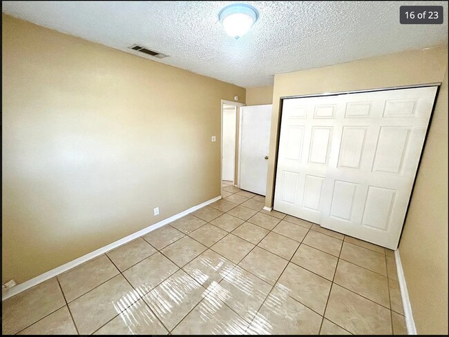 Building Photo - 3119 Meadow Pass