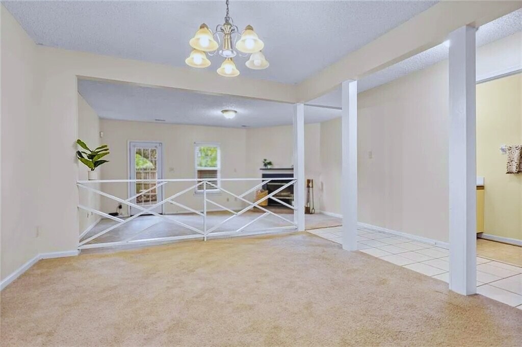 Building Photo - 2303 Merl Cir