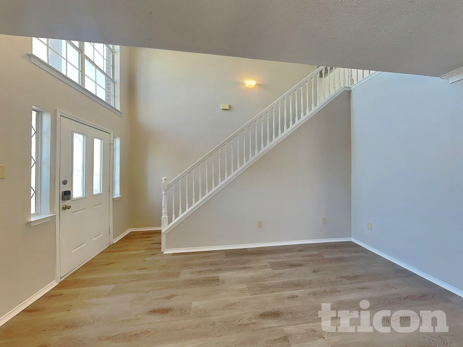 Building Photo - 1110 Orangewood Ln